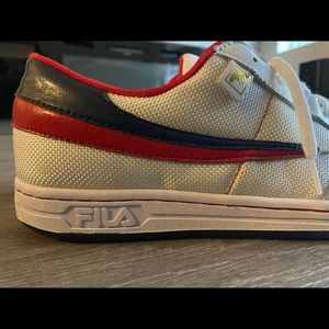 Fila Tennis Sneakers Excellent Condition